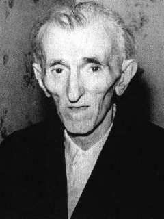 Nikola Tesla: čovek čija obrtna polja se ne okreću onoliko koliko se on okreće u grobu.
