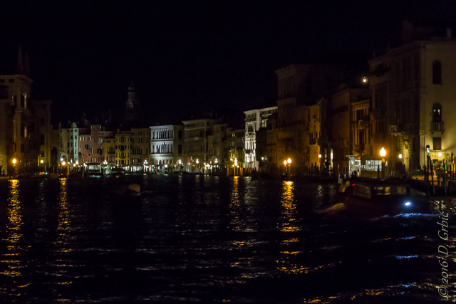 Noć u Veneciji